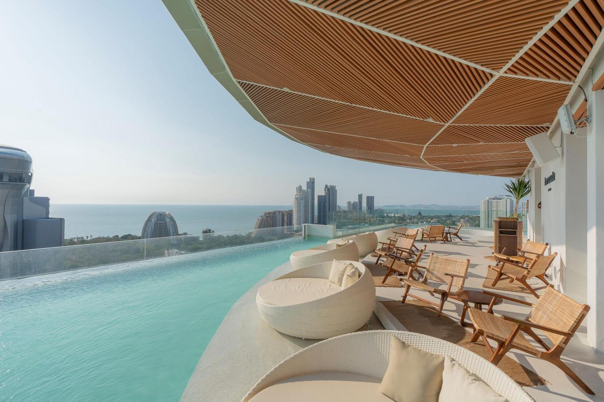 Akara Hotel Pattaya Esterno foto