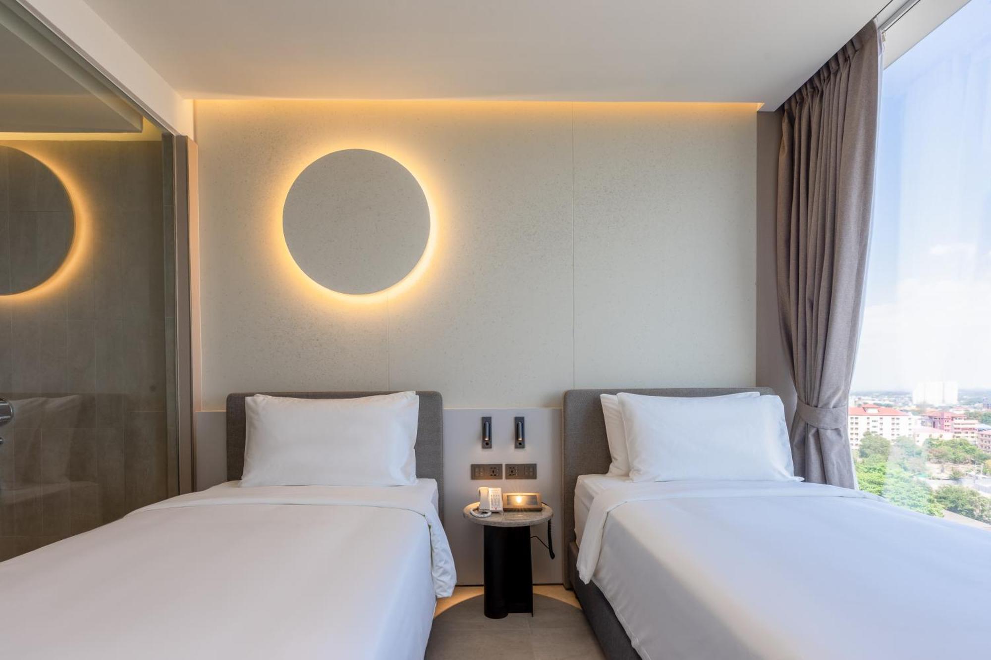 Akara Hotel Pattaya Esterno foto